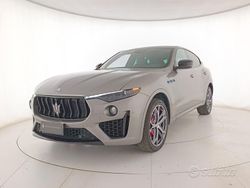 Grigio Usata 2021 Maserati Levante SUV | 42.500 € (Buon prezzo)
