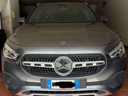 Grigio Usata 2022 Mercedes 180 Tre volumi | 37.500 €