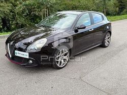 Nero Usata 2018 Alfa Romeo Giulietta Due volumi | 12.300 € (Buon prezzo)