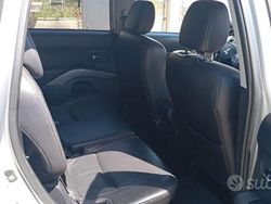 Grigio Usata 2009 Mitsubishi Outlander SUV | 2500 € (Buon prezzo)