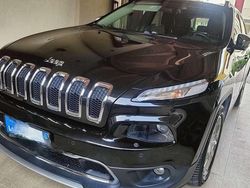 Nero Usata 2015 Jeep Cherokee Limited SUV | 14.900 € (Buon prezzo)