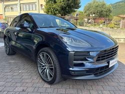 Blu Usata 2019 Porsche Macan SUV | 48.800 € (Buon prezzo)