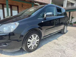 Nero Usata 2013 Opel Zafira Monovolume | 4900 € (Buon prezzo)