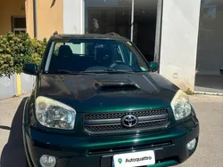 Verde Usata 2004 Toyota RAV4 SUV | 3900 € (Ottimo prezzo)
