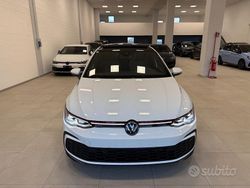 Bianco Usata 2022 VW Golf VIII GTI Tre volumi | 31.990 € (Buon prezzo)