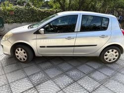 Grigio Usata 2008 Renault Clio II Due volumi | 1500 € (Super prezzo)