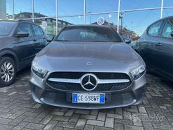 Grigio Usata 2020 Mercedes A180 Premium Tre volumi | 26.900 € (Buon prezzo)