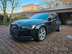 Nero Usata 2015 Audi A3 Ambition Tre volumi | 12.900 € (Buon prezzo)