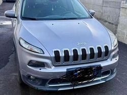 Grigio Usata 2016 Jeep Cherokee Overland SUV | 9700 € (Super prezzo)