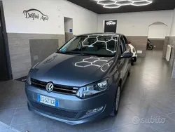 Grigio Usata 2013 VW Polo Tre volumi | 5900 € (Buon prezzo)