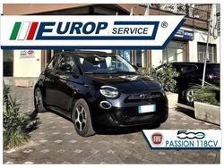 Nero(met.) Usata 2021 Fiat 500e Passion SUV | 15.499 € (Buon prezzo)
