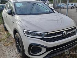 Usata 2023 VW T-Roc R-line SUV | 23.000 €