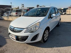 Bianco Usata 2012 Opel Corsa Tre volumi | 2800 € (Super prezzo)