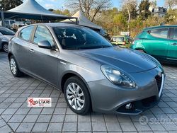 Grigio Usata 2018 Alfa Romeo Giulietta Super Tre volumi | 10.500 € (Buon prezzo)