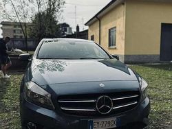 Usata 2013 Mercedes A180 Executive Tre volumi | 5500 € (Ottimo prezzo)