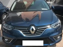 Blu Usata 2016 Renault Mégane IV Intens Tre volumi | 9500 € (Buon prezzo)