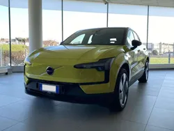 Moss yellow Nuova 2024 Volvo EX30 Plus SUV | 35.900 € (Buon prezzo)