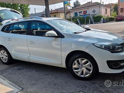 Bianco Usata 2015 Renault Mégane GrandTour Station wagon | 4900 € (Ottimo prezzo)