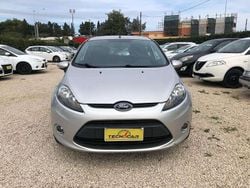 Argento Usata 2012 Ford Fiesta Titanium Tre volumi | 3500 € (Super prezzo)