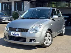 Grigio Usata 2008 Suzuki Swift GL Tre volumi | 3990 € (Buon prezzo)
