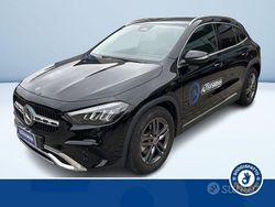 Nero metallizzato Usata 2024 Mercedes GLA180 Advanced SUV | 39.300 € (Buon prezzo)
