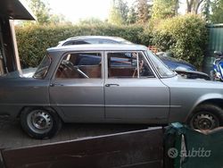Grigio Usata 1970 Alfa Romeo Giulia Super Tre volumi | 4400 €
