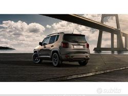 Grigio Nuova 2025 Jeep Renegade North SUV | 35.640 €