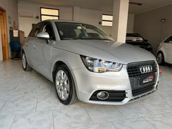 Grigio Usata 2013 Audi A1 Ambition Tre volumi | 9900 € (Cara)