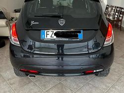Nero Usata 2019 Lancia Ypsilon Due volumi | 8850 € (Ottimo prezzo)