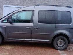 Grigio Usata 2018 VW Caddy Monovolume | 18.500 € (Cara)