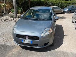 Grigio Usata 2007 Fiat Punto Tre volumi | 2300 €