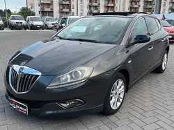 Marrone Usata 2010 Lancia Delta Tre volumi | 5490 € (Cara)