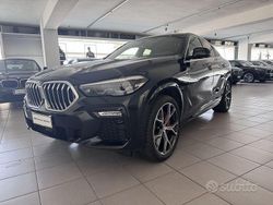 Blu/azzurro Usata 2022 BMW X6 M Sport SUV | 64.900 € (Buon prezzo)