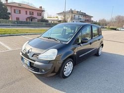Nero Usata 2008 Renault Grand Modus Monovolume | 1350 € (Buon prezzo)