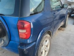 Usata 2004 Toyota RAV4 SUV | 1990 € (Super prezzo)