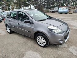 Grigio Usata 2010 Renault Clio GrandTour Station wagon | 2900 € (Ottimo prezzo)