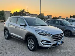 Grigio Usata 2017 Hyundai Tucson Xpossible SUV | 13.650 € (Buon prezzo)