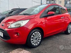 Rosso Usata 2015 Ford Ka Titanium Tre volumi | 5990 € (Buon prezzo)