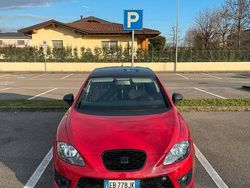 Rosso Usata 2010 Seat Leon FR Tre volumi | 3900 € (Buon prezzo)