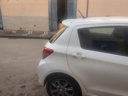 Usata 2013 Toyota Yaris Due volumi | 5000 € (Buon prezzo)