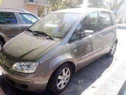 Usata 2006 Fiat Idea Monovolume | 3700 € (Buon prezzo)