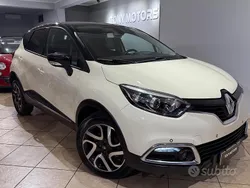 Beige Usata 2016 Renault Captur Intens SUV | 12.999 € (Buon prezzo)