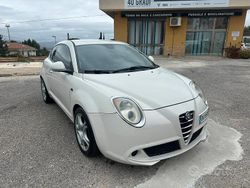 Bianco Usata 2009 Alfa Romeo MiTo Progression Due volumi | 4499 € (Molto cara)