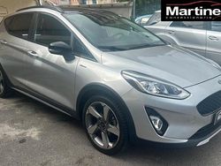 Argento Usata 2018 Ford Fiesta Active Tre volumi | 12.500 € (Buon prezzo)