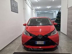 Rosso Usata 2017 Toyota Aygo X-Black Due volumi | 9200 € (Buon prezzo)