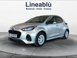 Argento Nuova 2025 Mazda 2 Prime-Line Tre volumi | 19.500 € (Buon prezzo)