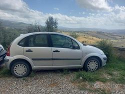 Grigio Usata 2002 Citroën C3 Due volumi | 1800 € (Buon prezzo)