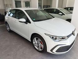 Bianco Usata 2020 VW Golf VIII GTE Tre volumi | 18.500 € (Buon prezzo)