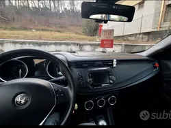 Usata 2017 Alfa Romeo Giulietta Due volumi | 7600 € (Super prezzo)
