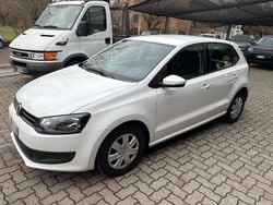 Bianco Usata 2014 VW Polo Comfortline Tre volumi | 7500 € (Buon prezzo)